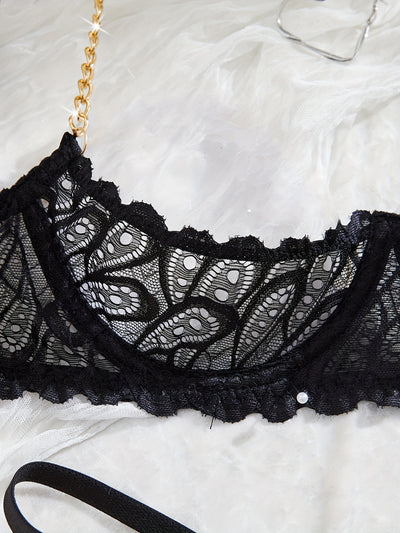 Ensemble Lingerie avec Chaînes