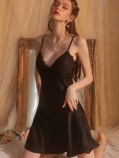 Douce Nuisette en Dentelle
