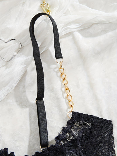 Ensemble Lingerie avec Chaînes